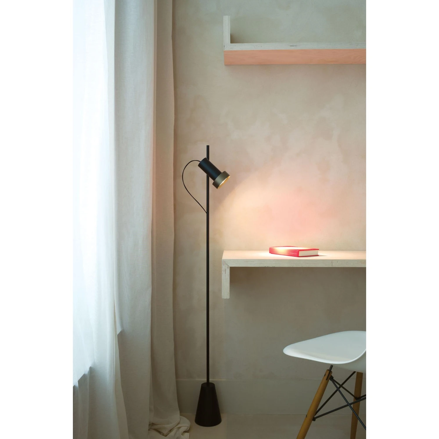 Trizo 21 2Thirty Floor 2 Floor Lamp Dimmable Black/ Gold Ring 5 Trizo 21 2Thirty Floor 2 Floor Lamp Dimmable Black/ Gold Ring - Image 3