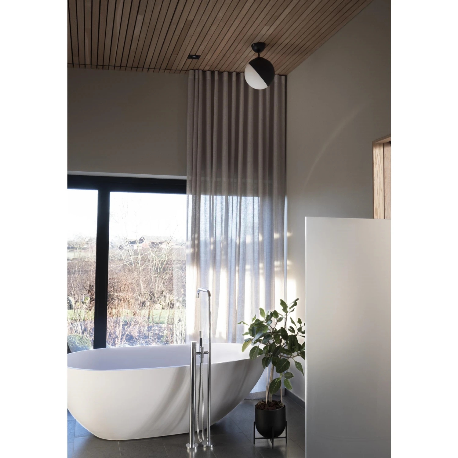 Globen Lighting Contur 25 Ceiling Light Black/ White 5 Globen Lighting Contur 25 Ceiling Light Black/ White - Image 3