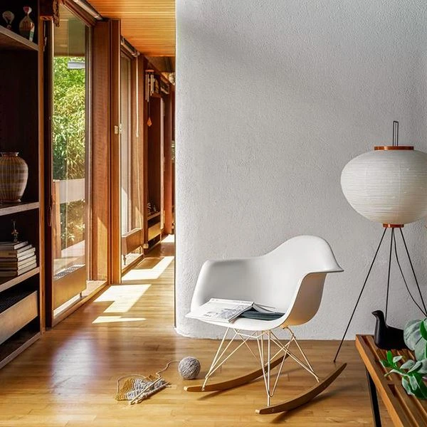 Vitra Akari Floor Lamp 10A 6 Vitra Akari Floor Lamp 10A - Image 4