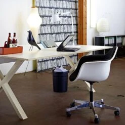 Vitra Akari Floor/Table Lamp 1A -Teddyssmith shop Akari Gulvlampe 1N Miljoe 2 p