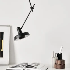 Grupa Products Arigato Ceiling Lamp Black 7 Grupa Products Arigato Ceiling Lamp Black -Teddyssmith shop Grupa Products Arogato Loftlampe Miljo2 min p