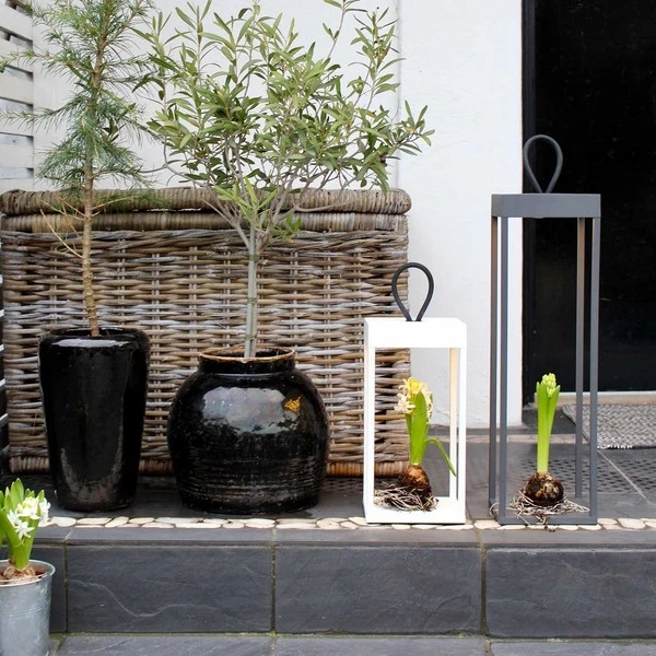 Loom Design LUCERNA 50 Battery Lamp Black 13 Loom Design LUCERNA 50 Battery Lamp Black - Image 11