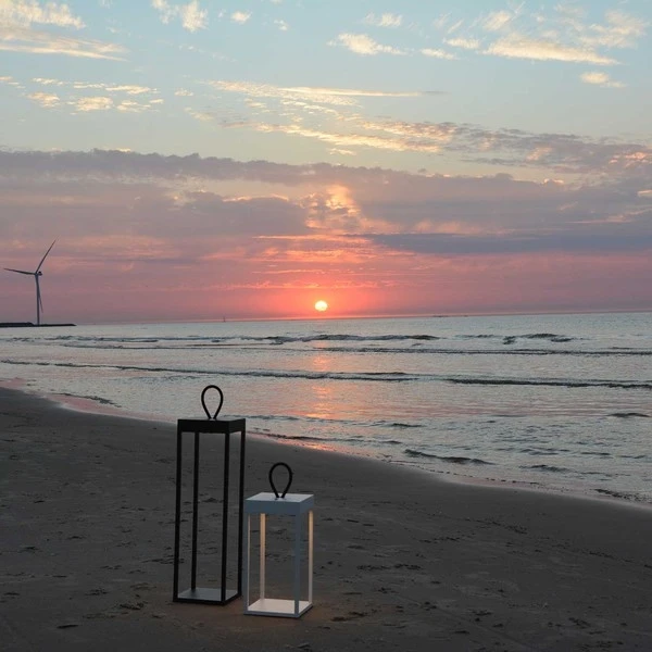 Loom Design LUCERNA 50 Battery Lamp Black 5 Loom Design LUCERNA 50 Battery Lamp Black - Image 3