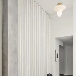 Nuura Rizzatto 42 Ceiling Lamp Opal/Brass -Teddyssmith shop Nuura Rizzatto Loftlampe 43 miljoe p