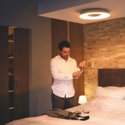 Philips Hue Connected Still Ceiling Light In White -Teddyssmith shop Still Loft Miljoe1 p 2