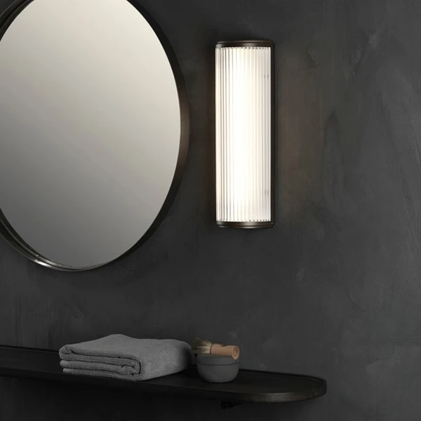 Astro Versailles 400 Bathroom Light LED Bronze 5 Astro Versailles 400 Bathroom Light LED Bronze - Image 3