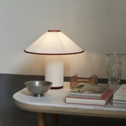 &Tradition Colette ATD6 Table Lamp White/Merlot 15 &Tradition Colette ATD6 Table Lamp White/Merlot -Teddyssmith shop atd retail 2022 colette atd6 fly sc10 p