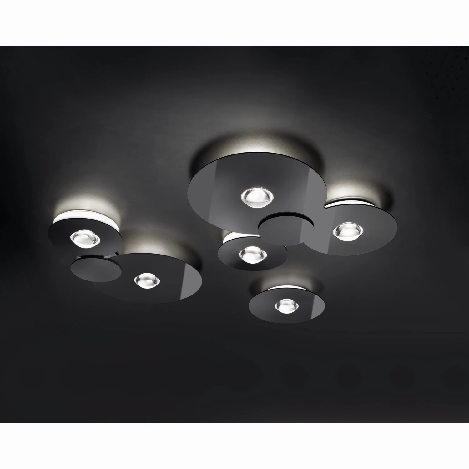 Lodes Bugia Triple 2700K Ceiling Light Black 4 Lodes Bugia Triple 2700K Ceiling Light Black - Image 2