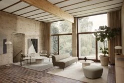 GUBI Stemlite Floor Lamp Dimmable Large Black Chrome -Teddyssmith shop cocoloungekvadratzerobysahco002 epictable frostrug creamypaerlrug stemlite p