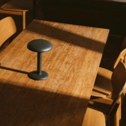 Flos Gustave Transportable Table Lamp Brown 3000K -Teddyssmith shop gustave flos architectural r 04 p