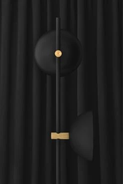 Handvärk Studio Floor Lamp Black & Brass 10 Handvärk Studio Floor Lamp Black & Brass -Teddyssmith shop handv rk showroom 2021 studio floor lamp with brass details8 p