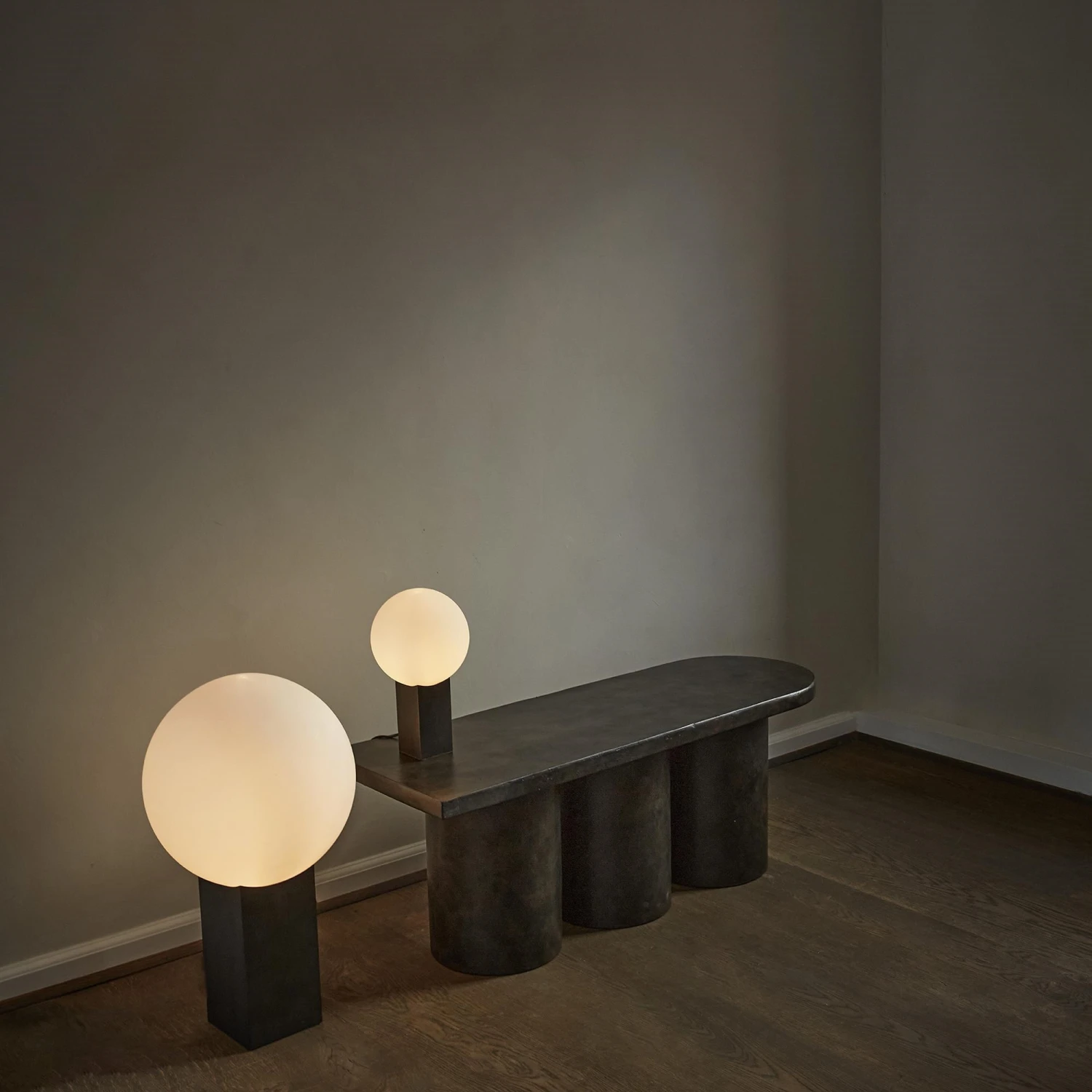 101 Copenhagen Hoop Table Lamp Brass 5 101 Copenhagen Hoop Table Lamp Brass - Image 3