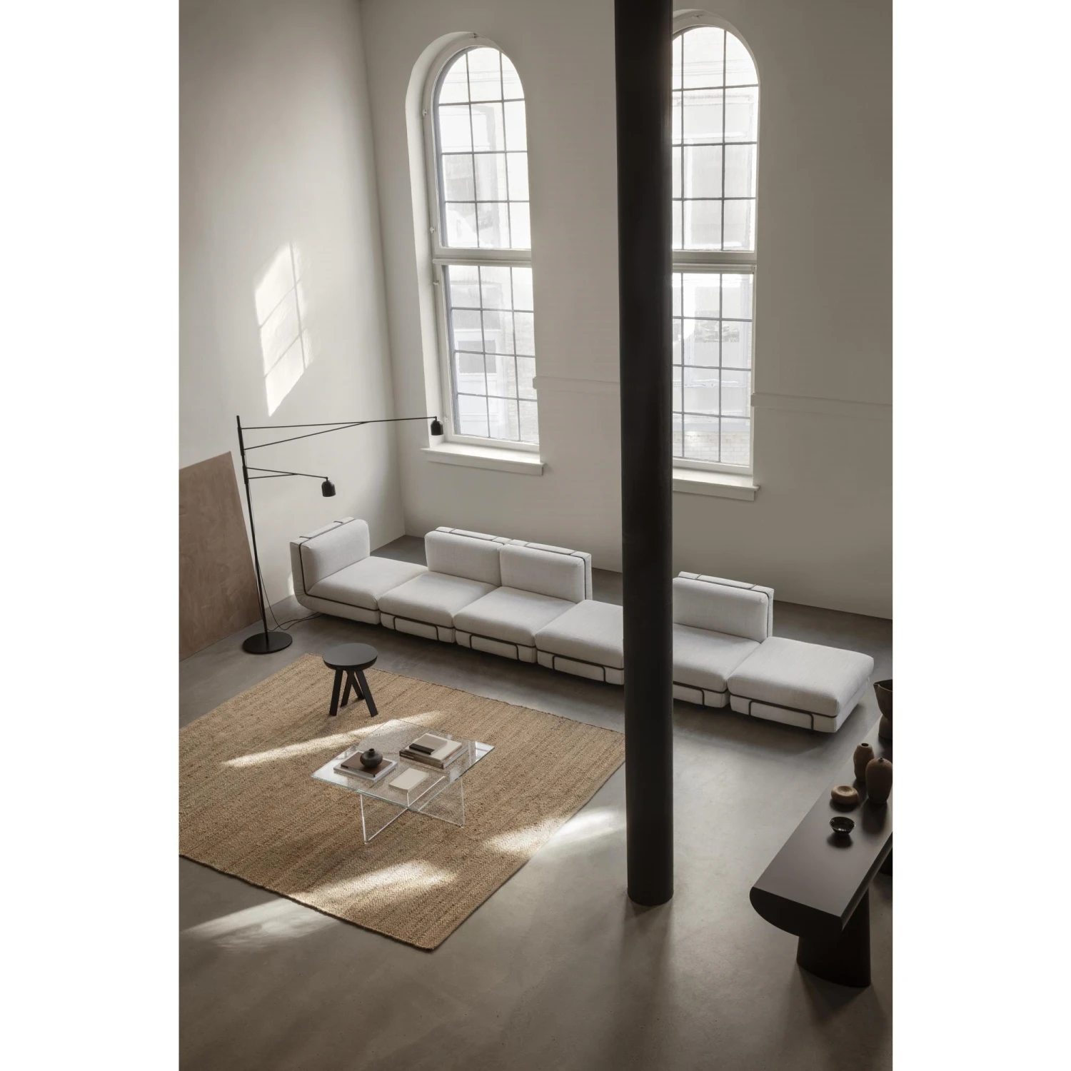 Karakter Awkward Light Floor Lamp Black 6 Karakter Awkward Light Floor Lamp Black - Image 4