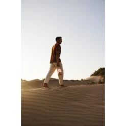 Marset FollowMe Plus White Table Lamp -Teddyssmith shop marset hr followme red man p