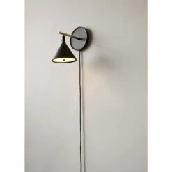 Audo Cast Sconce Wall Lamp M. Diffuser Black -Teddyssmith shop menu cast sconce wall lamp w diffuser 8 p