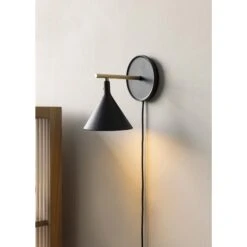Audo Cast Sconce Wall Lamp M. Diffuser Black -Teddyssmith shop menu cast sconce wall lamp w diffuser p
