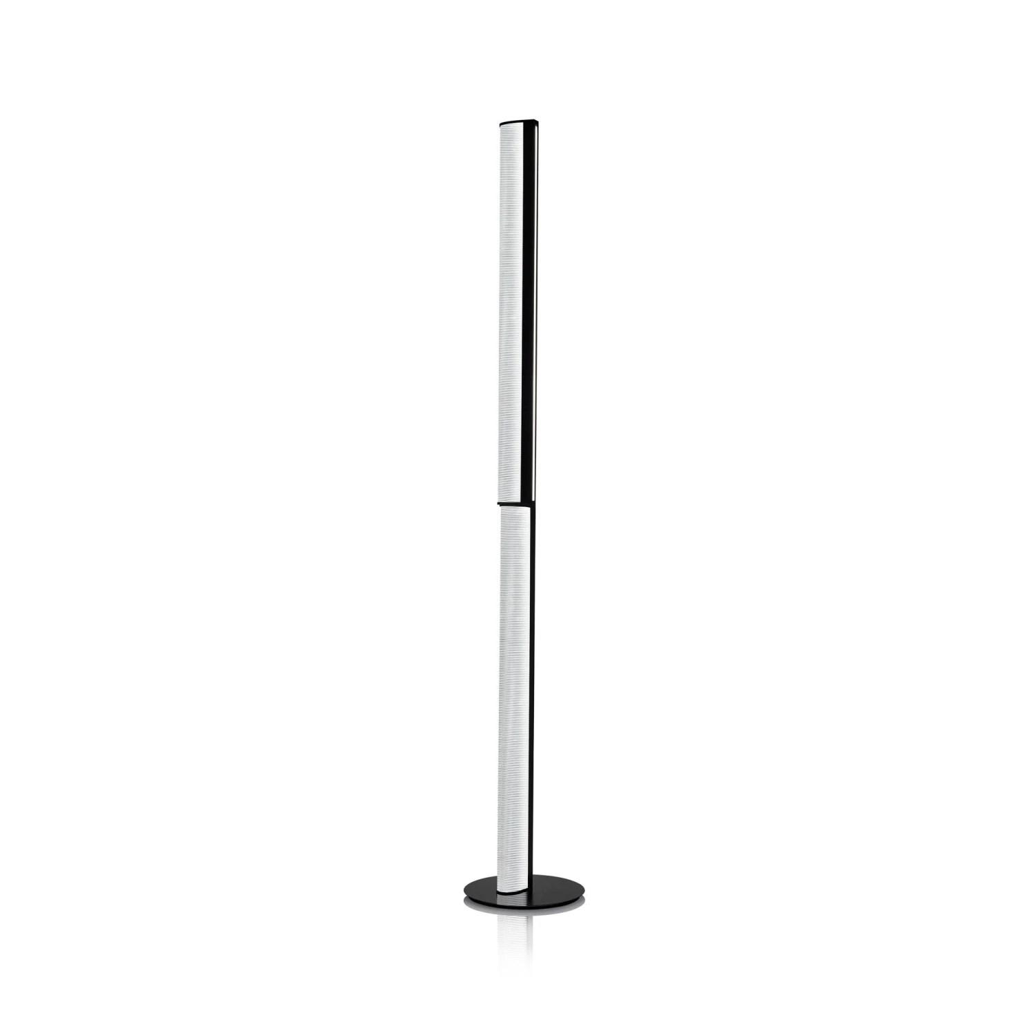 SLAMP Modula Twisted Floor Lamp Black/Crystal 4 SLAMP Modula Twisted Floor Lamp Black/Crystal - Image 2