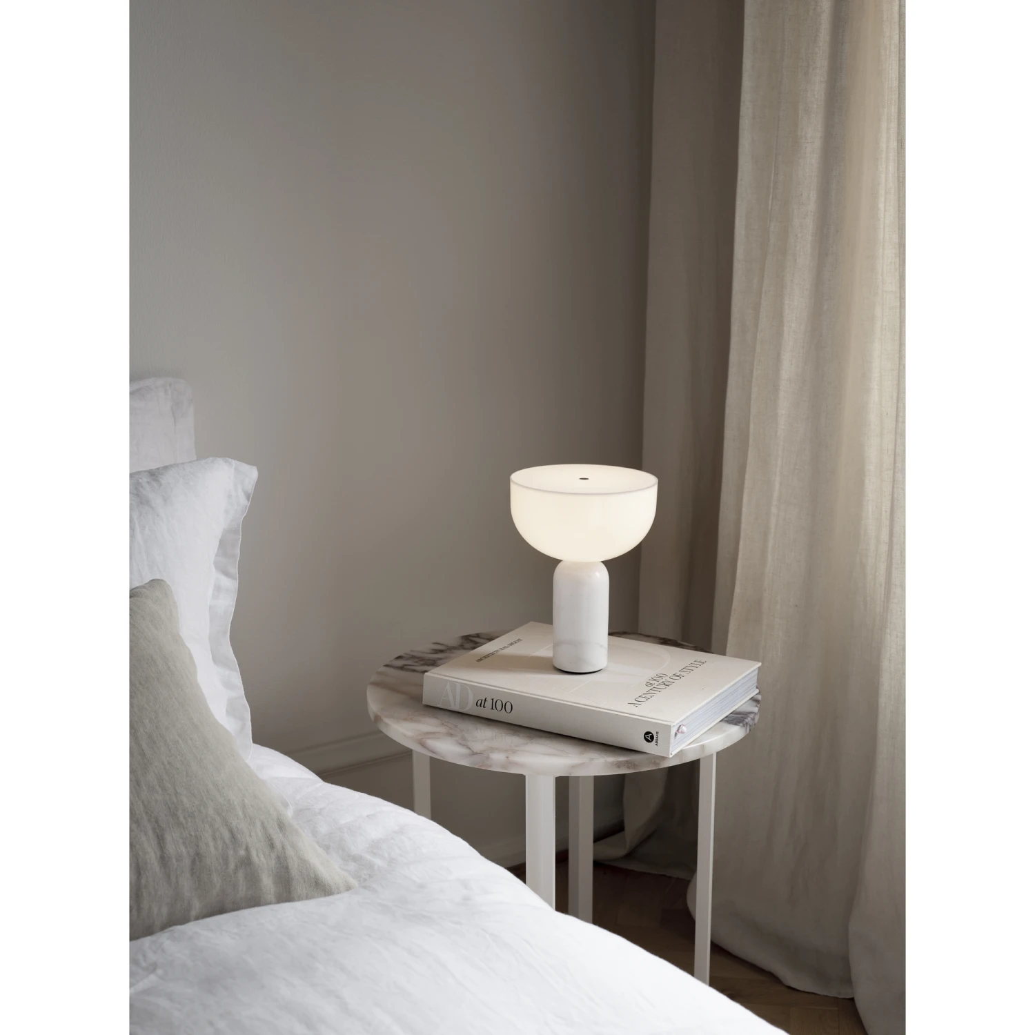 New Works Kizu Table Lamp Portable White Marble 9 New Works Kizu Table Lamp Portable White Marble - Image 7